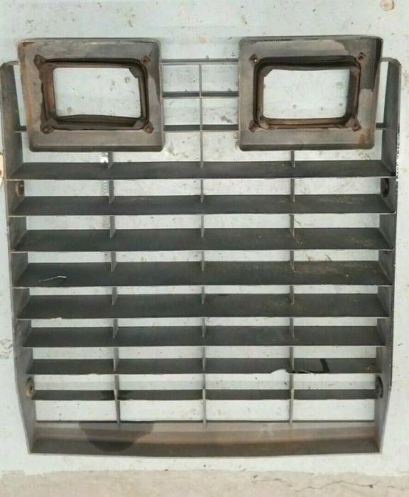 148857C1 CASE IH 5088 5288 5488 3688 3488 3288 3088 GRILLE