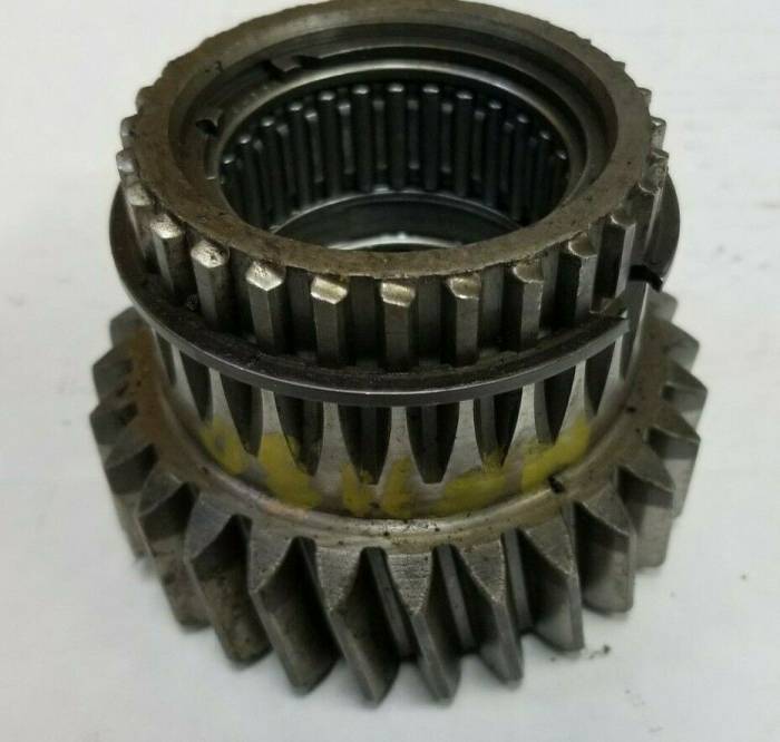 521959M91 MASSEY FERGUSON 1100 1105 1130 1135 1150 1155 TRANS MAIN SHAFT GEAR