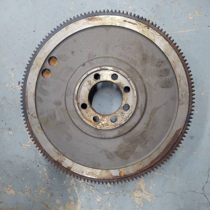 Farmland Tractor - RE58574, John Deere, Flywheel, Used