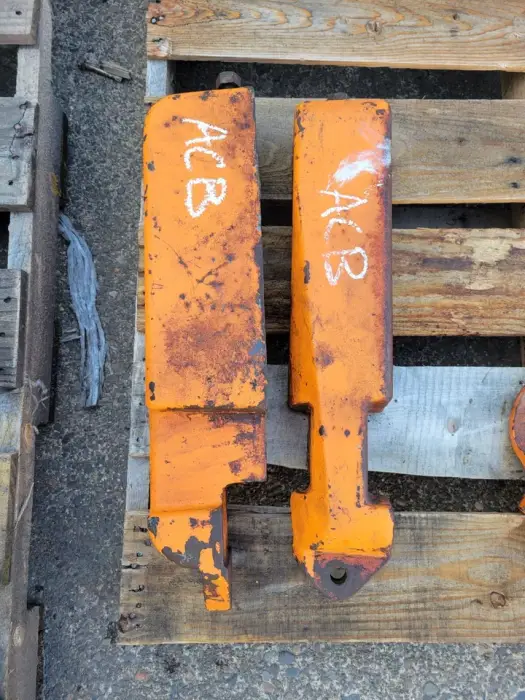 Farmland - ALLIS CHALMERS AC B SIDE FRAME WEIGHTS SET OF 2