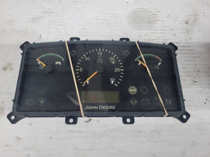 Farmland - RE265823 Instrument Cluster