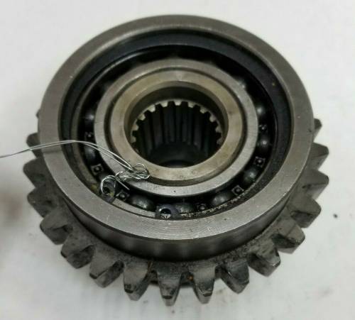 Farmland - SBA320080010 - Ford PTO ONE-WAY CLUTCH, Used - Image 2