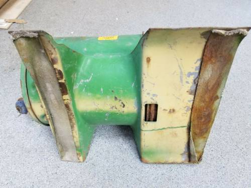 Farmland - AR45681 - John Deere 4020 (Late) DRY AIR CLEANER, Used - Image 4