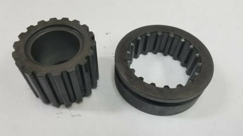 3281665M1 3281664M1 HUB & SLEEVE 