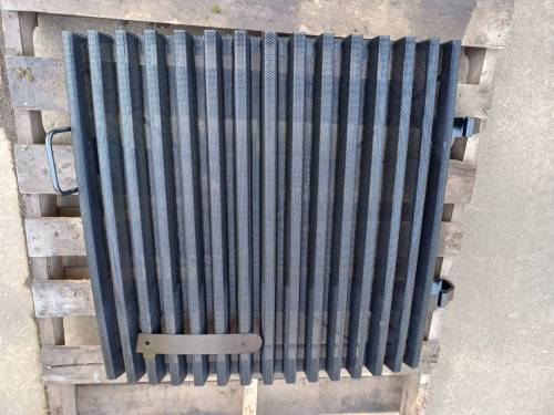 87314926 GRILLE