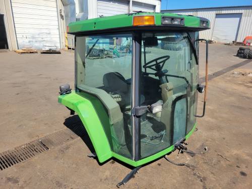 Farmland - 8100 8200 8300 8400 John Deere Cab - Image 3